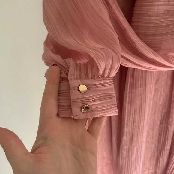 Ruffled mini dress - Picture 5 of 5